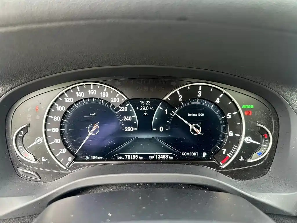 BMW X3 — миниатюра 9