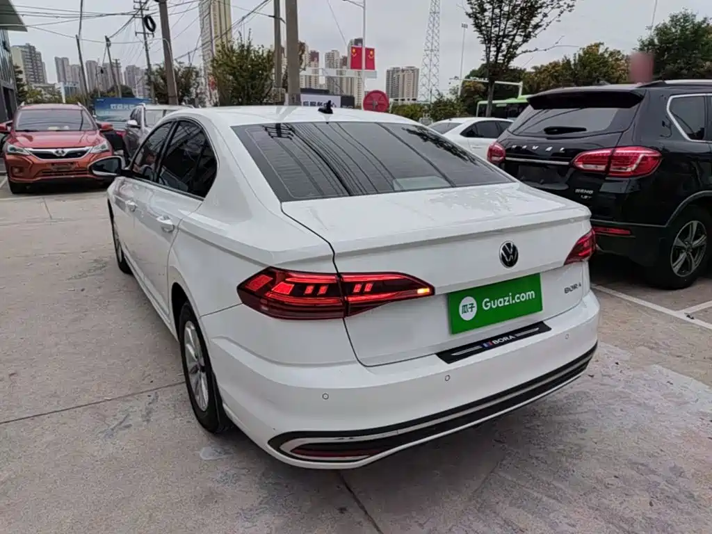 Volkswagen Bora — миниатюра 5
