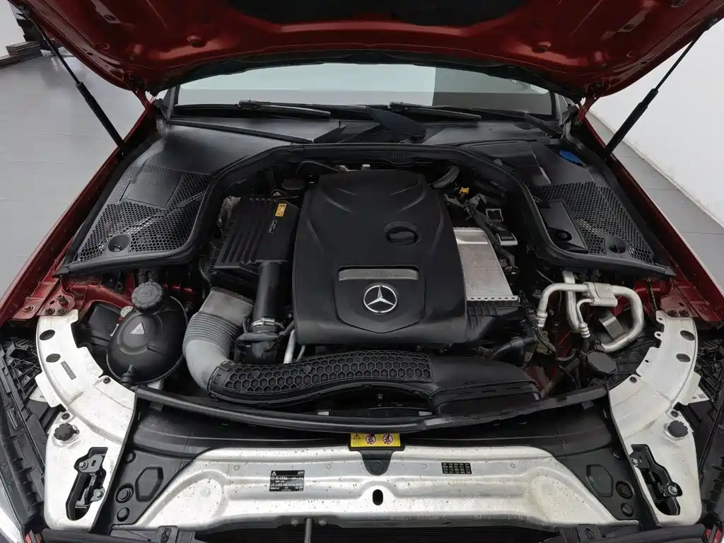 Mercedes-Benz C-Class — миниатюра 6
