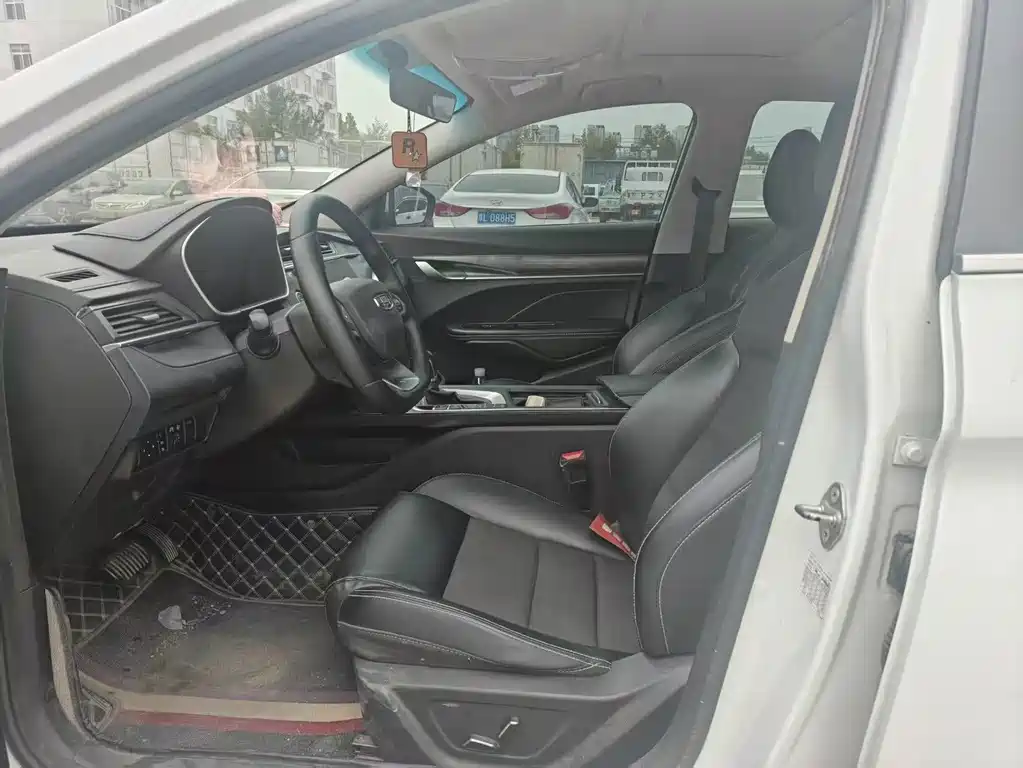 Geely Binrui — миниатюра 7