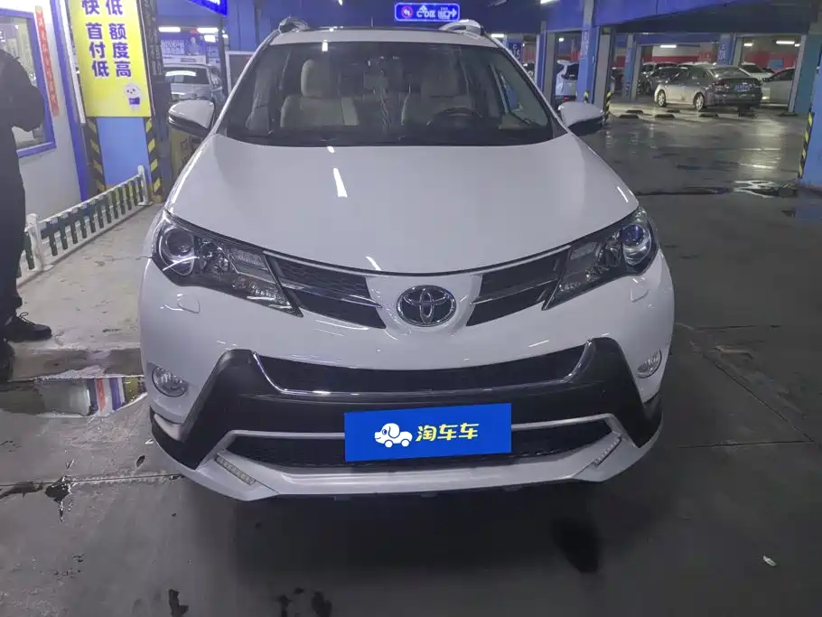 Toyota RAV4 — миниатюра 2