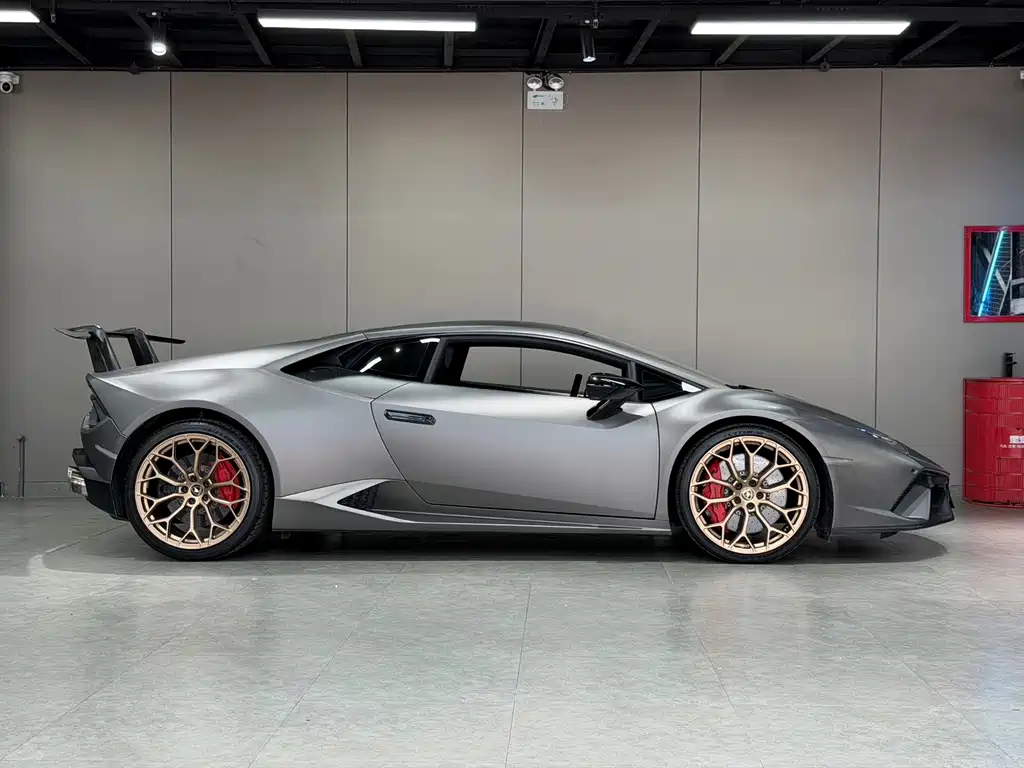 Lamborghini Huracán — миниатюра 5
