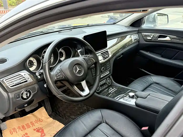 Mercedes-Benz CLS 2015 CLS 320