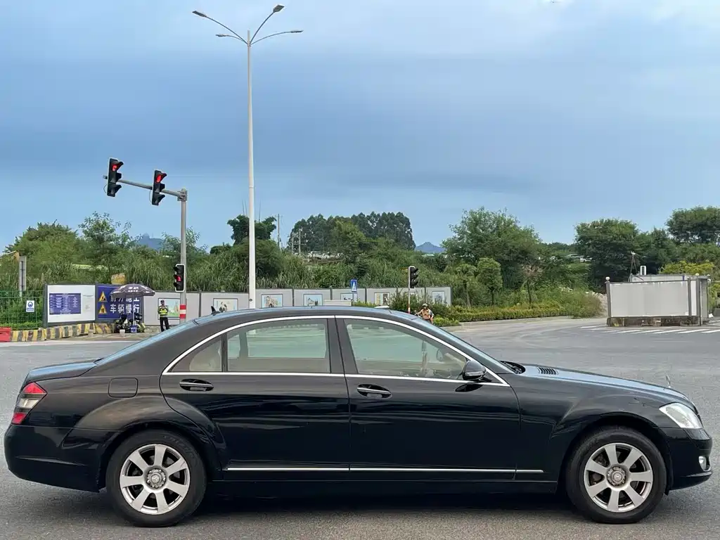 Mercedes-Benz S-Class — миниатюра 4