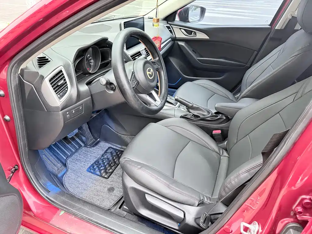 Mazda 3 Axela — миниатюра 7