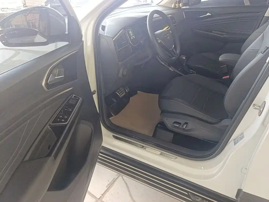 Jetta VS7 — миниатюра 16