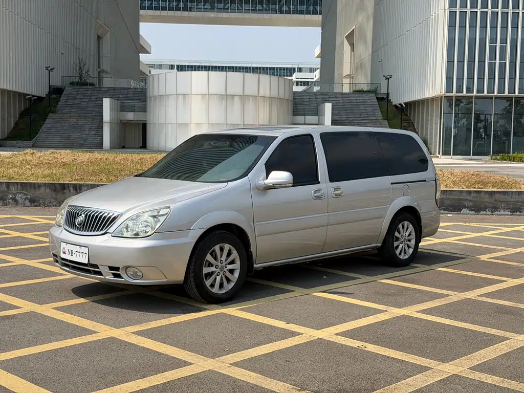 Buick GL8