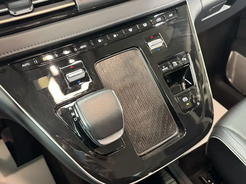 Hongqi HONGQI HQ9 PHEV