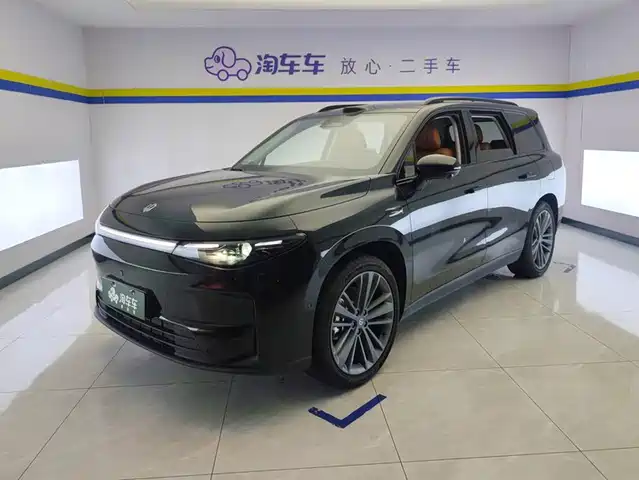 2025 Leapmotor C16