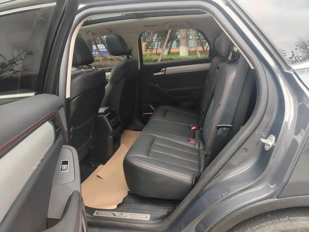 BYD Tang New Energy — миниатюра 13