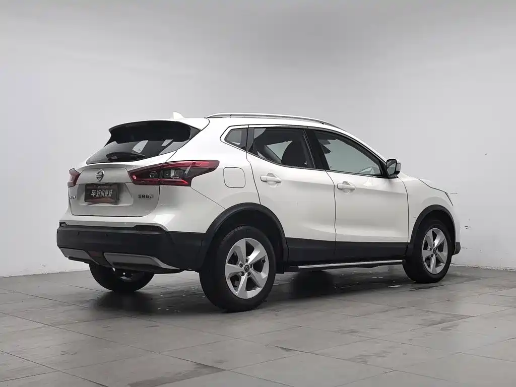 Nissan Qashqai — миниатюра 2