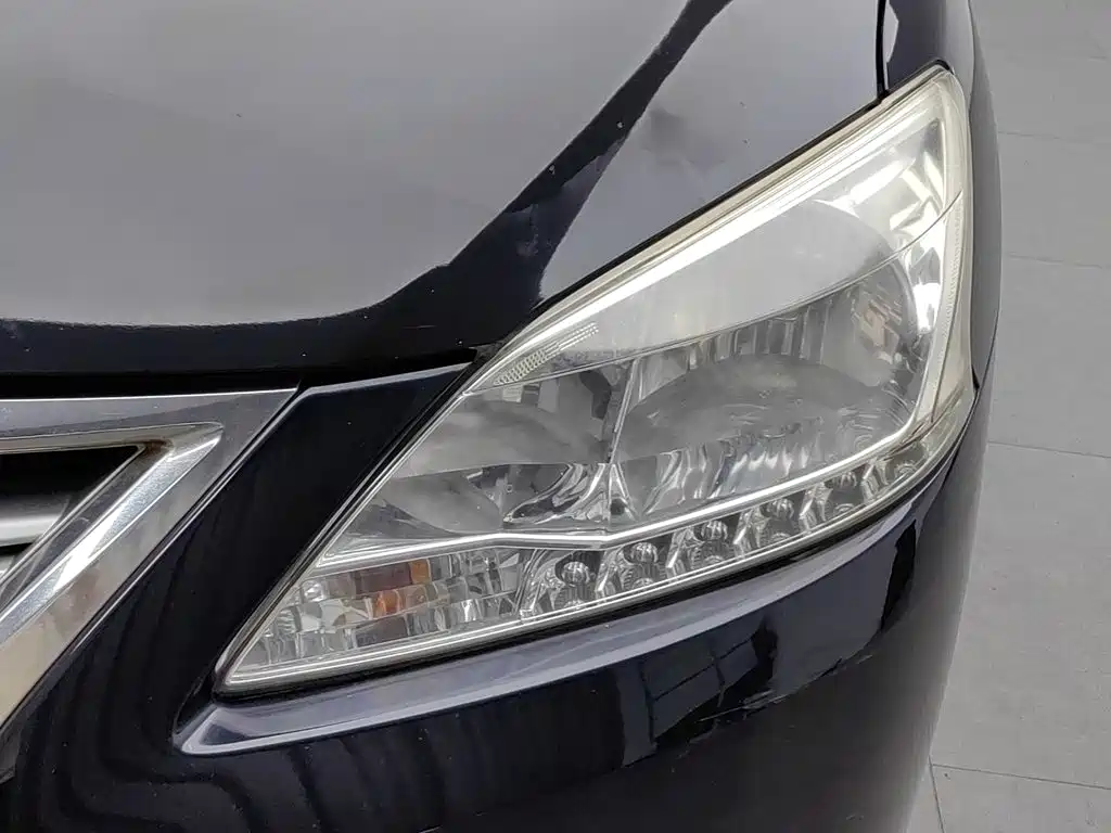 Nissan Sylphy — миниатюра 7