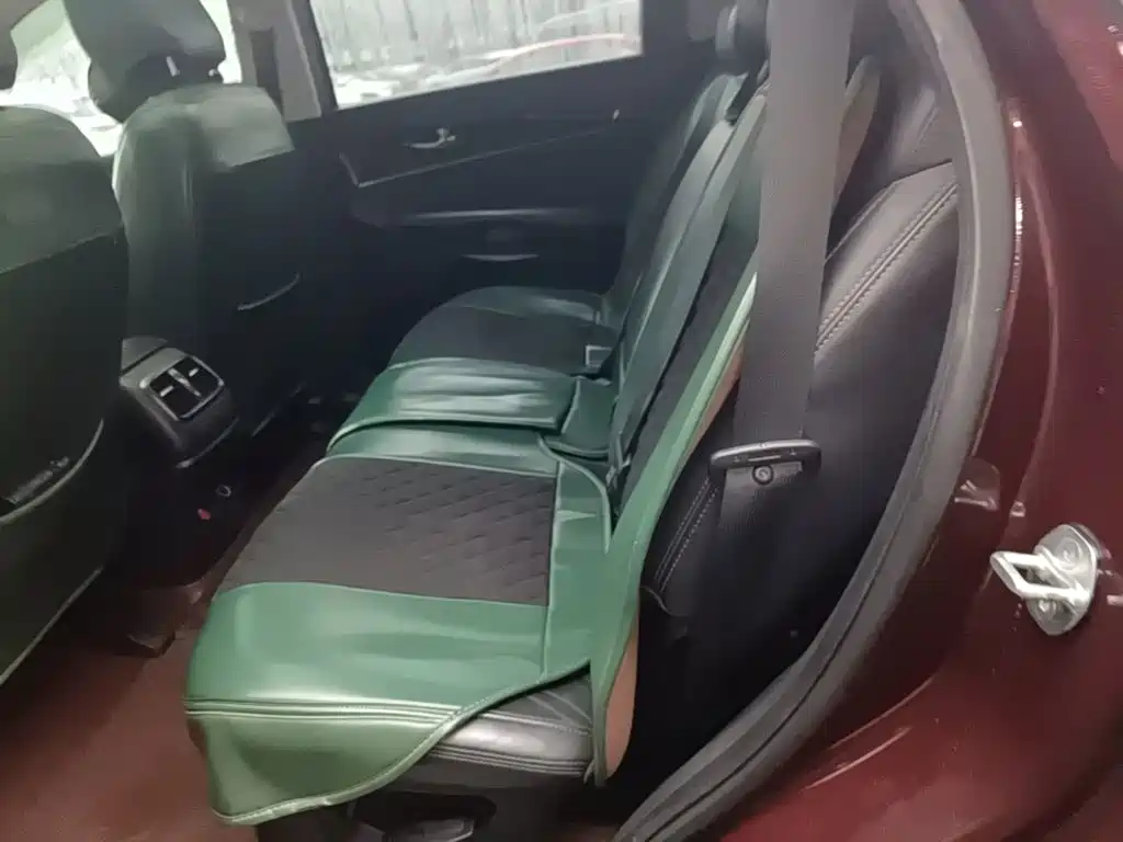 Kia Sorento — миниатюра 17