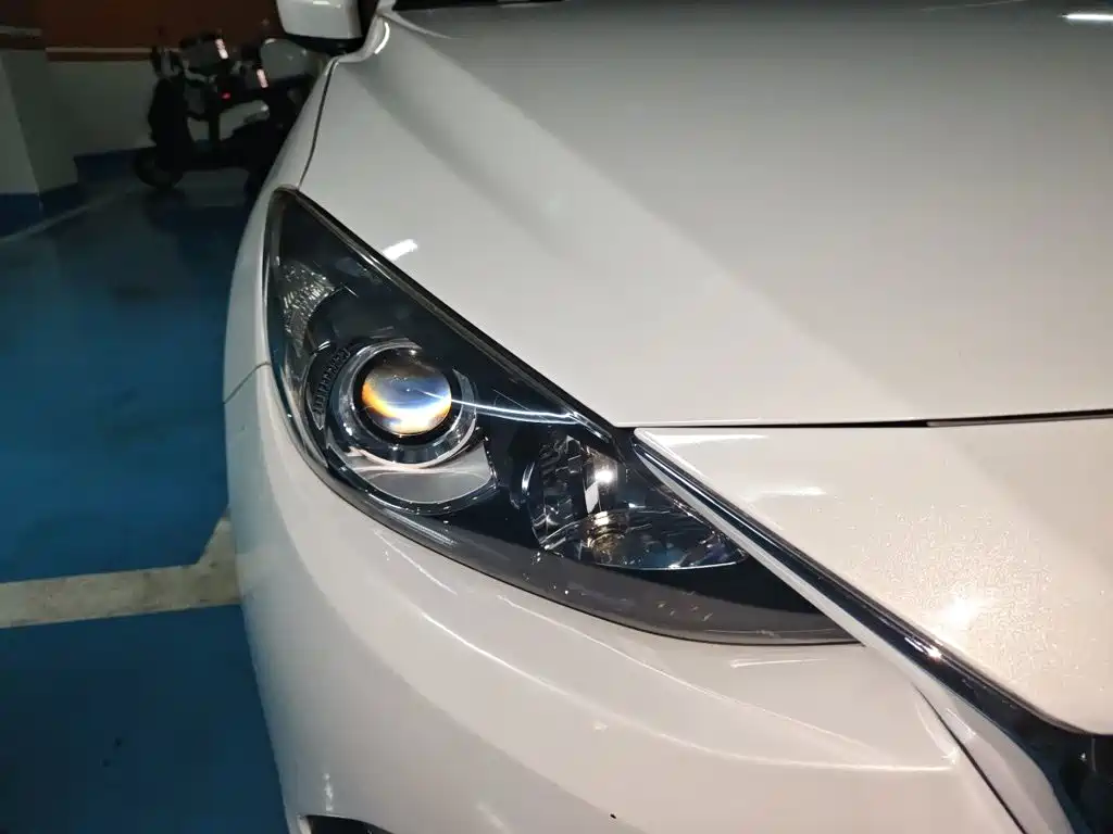 Mazda 3 Axela — миниатюра 7