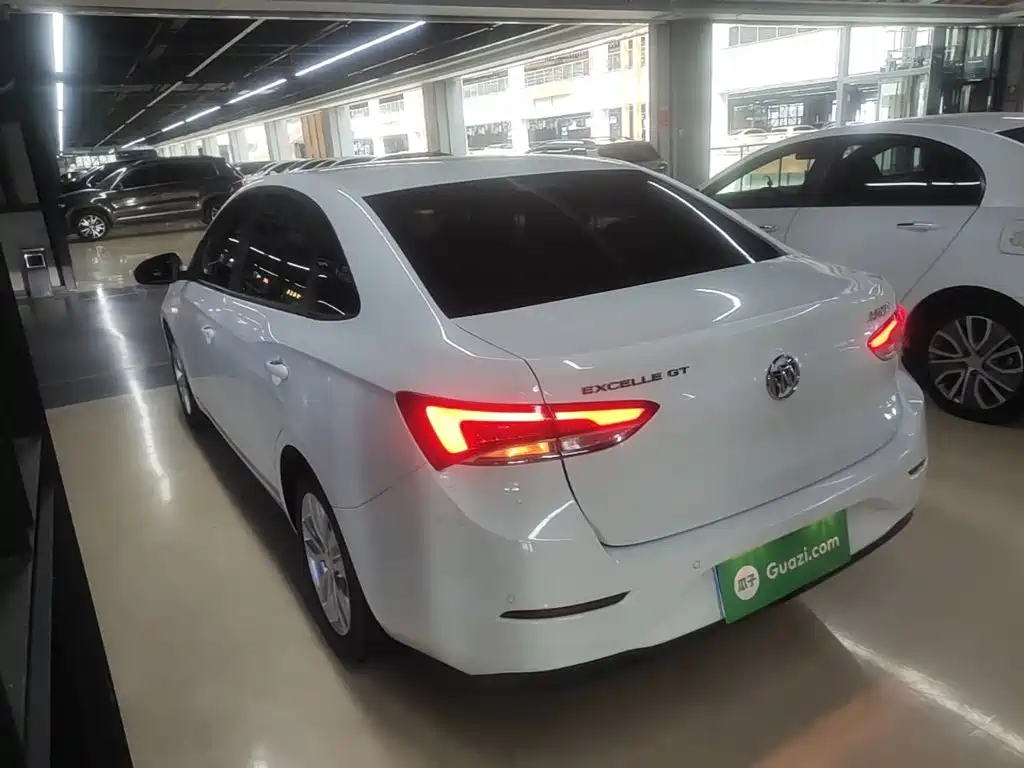 Buick Excelle — миниатюра 5