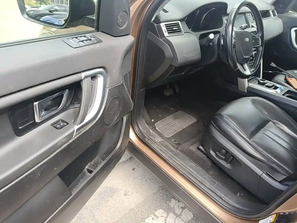 Land Rover Discovery Sport — миниатюра 16