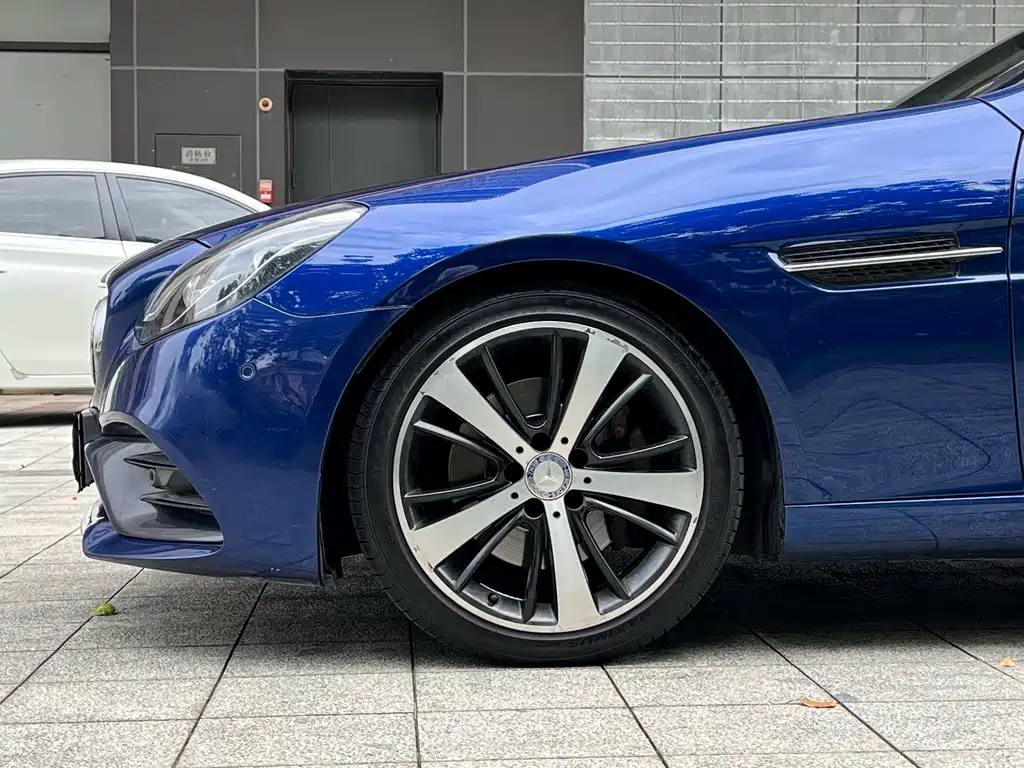 Mercedes-Benz SLC 2016 SLC 200 Fashion