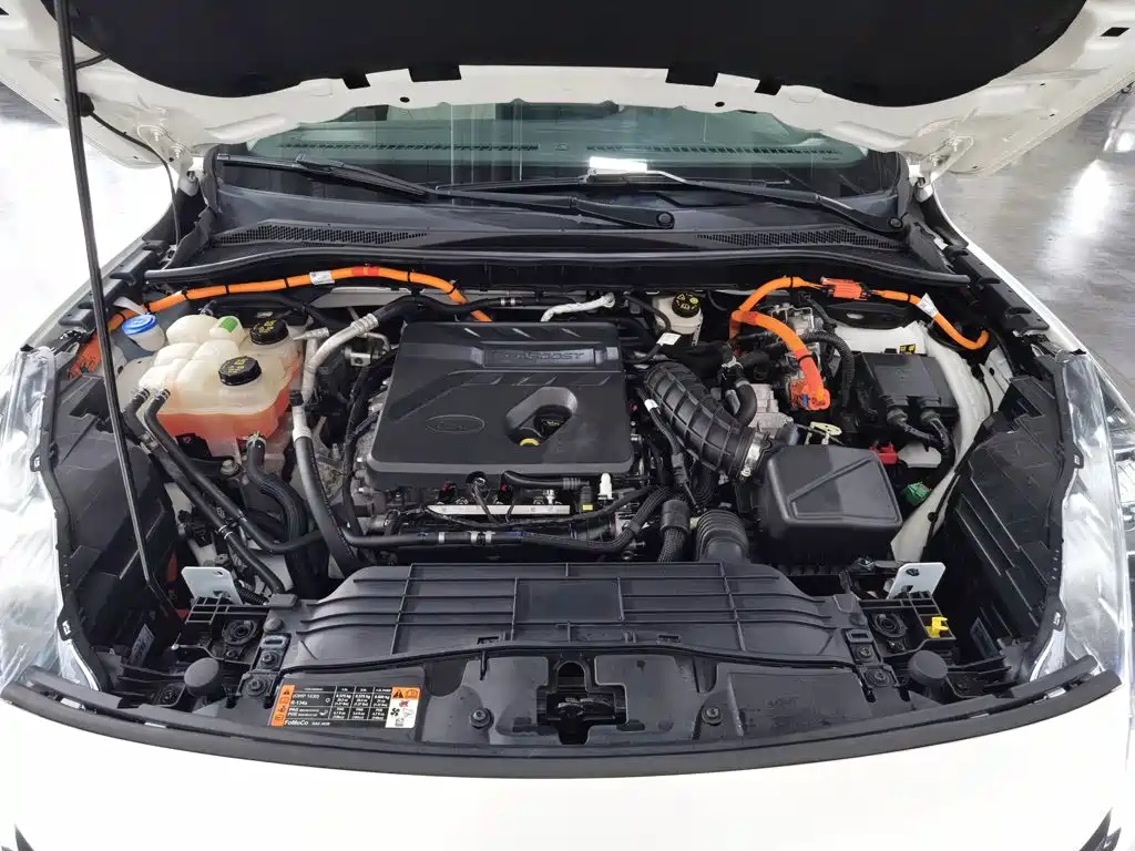 Ford Escape New Energy — миниатюра 6
