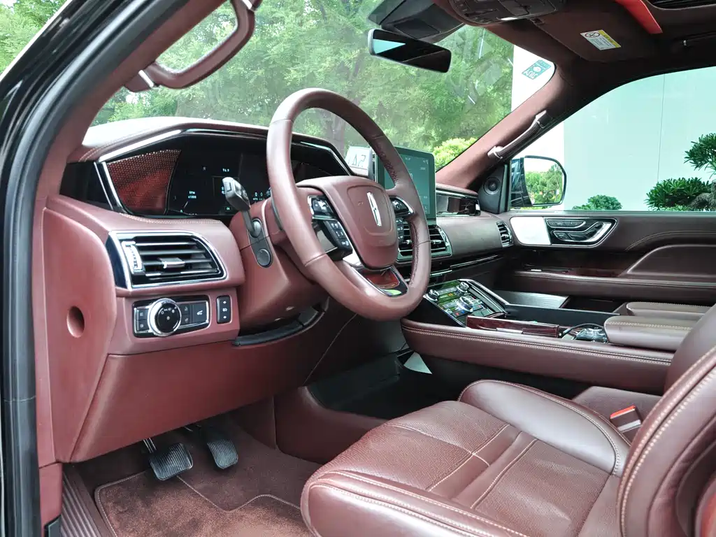 Lincoln Navigator 2018 3.5T V