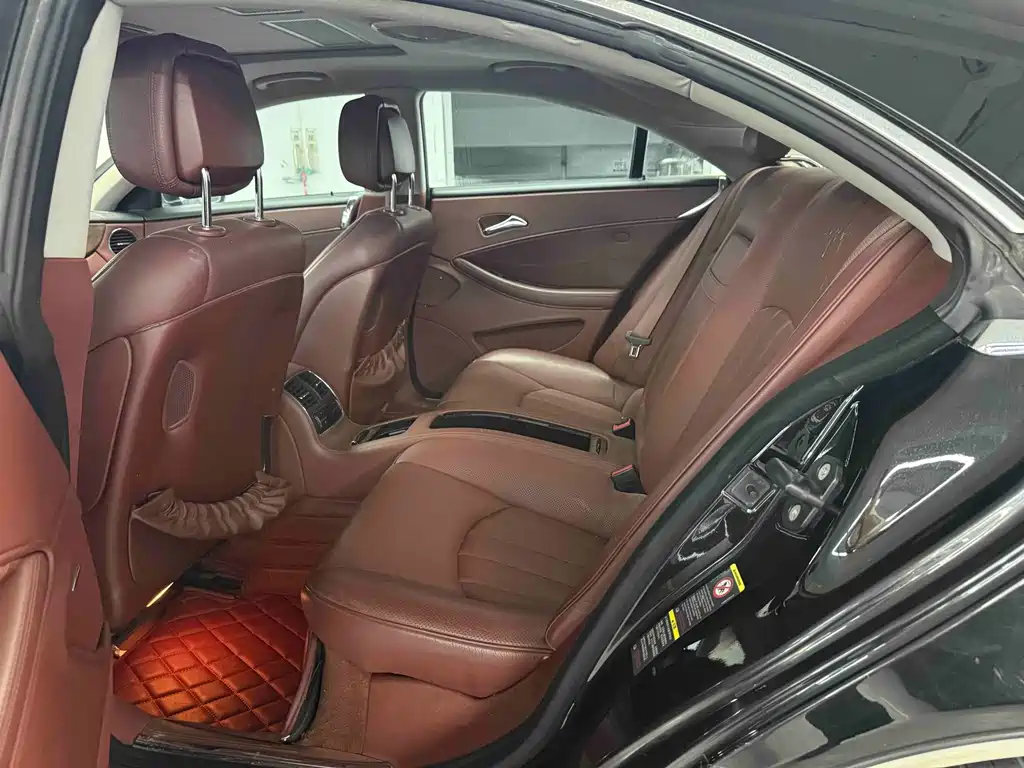 Mercedes-Benz CLS — миниатюра 6
