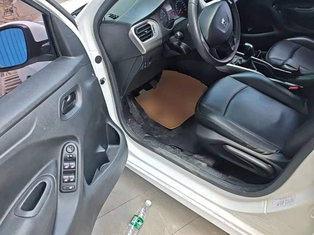 Peugeot 301 — миниатюра 16