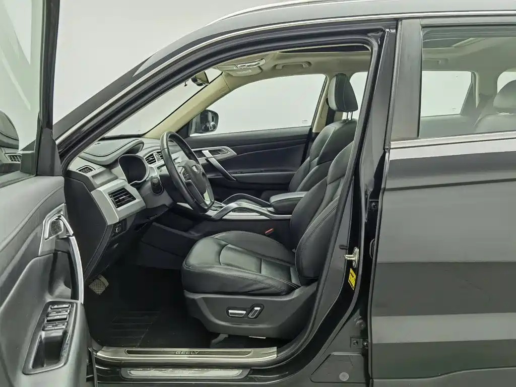 Geely Boyue — миниатюра 10