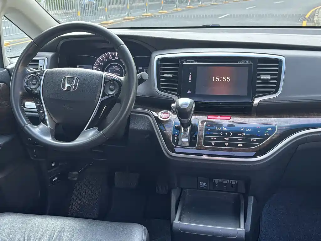 Honda Odyssey — миниатюра 17
