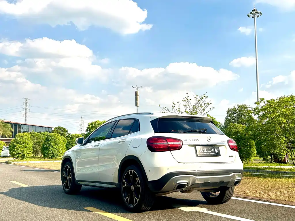 Mercedes-Benz GLA — миниатюра 5