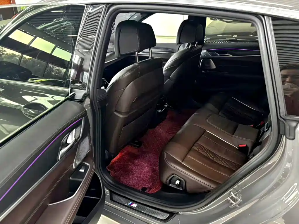 BMW 6 Series GT — миниатюра 8