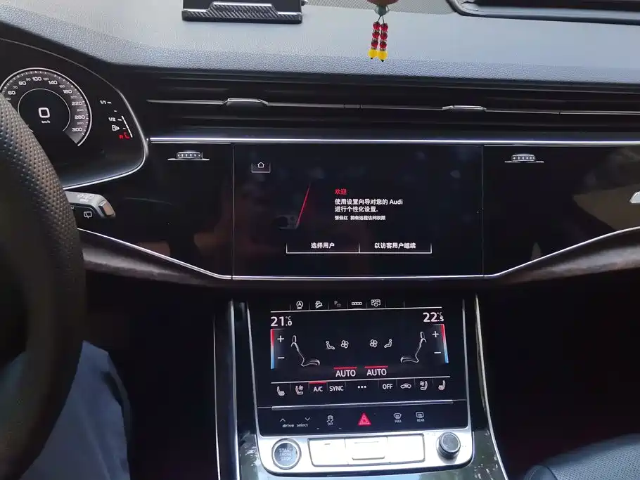 Audi Q7 — миниатюра 13