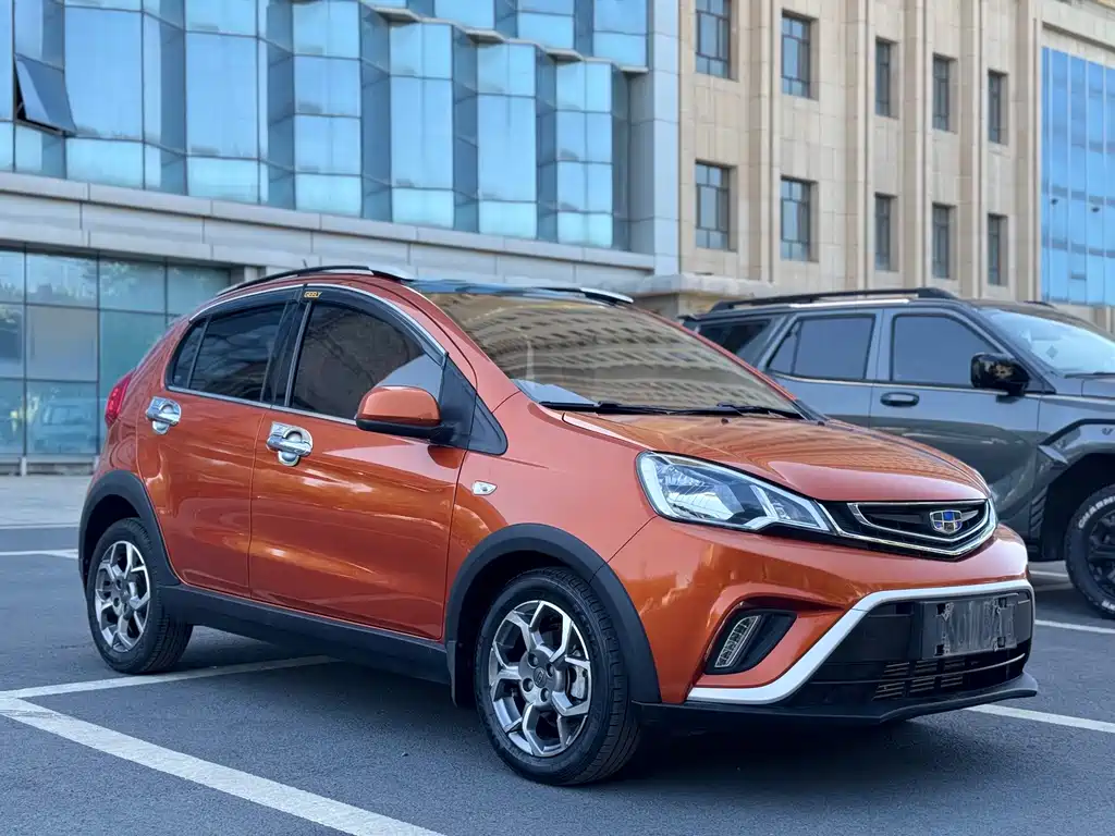 Geely Vision X1 — миниатюра 3