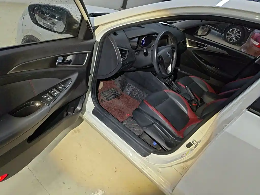 Changan Eado XT — миниатюра 16