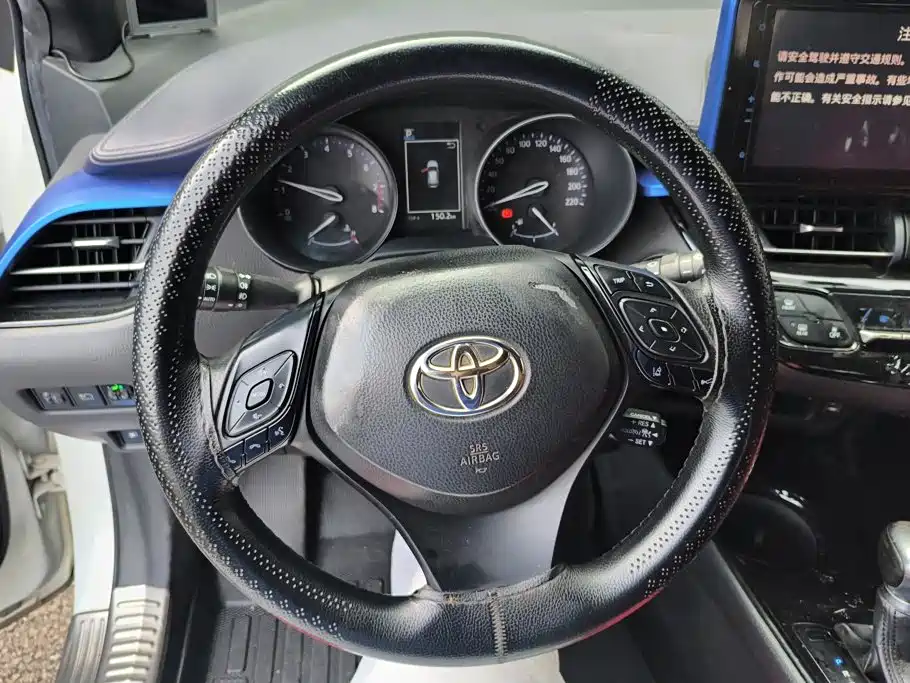 Toyota C-HR — миниатюра 15