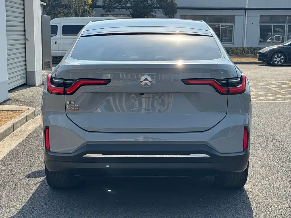 NIO NIO EC6