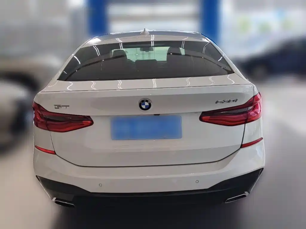 BMW 6 Series GT — миниатюра 8