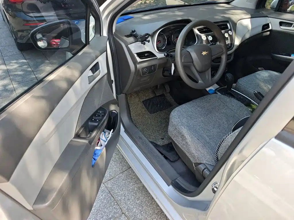 Chevrolet Lova RV — миниатюра 14
