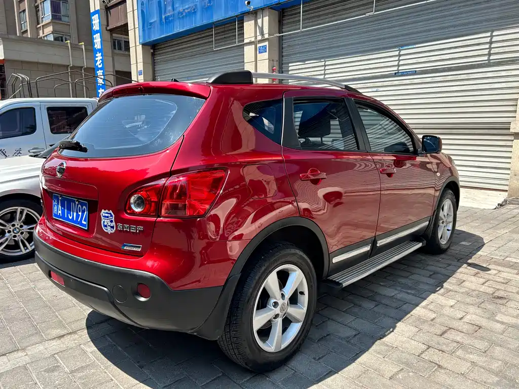 Nissan Qashqai — миниатюра 4