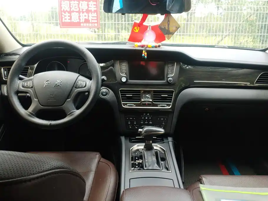 Hongqi Hongqi H7 — миниатюра 11