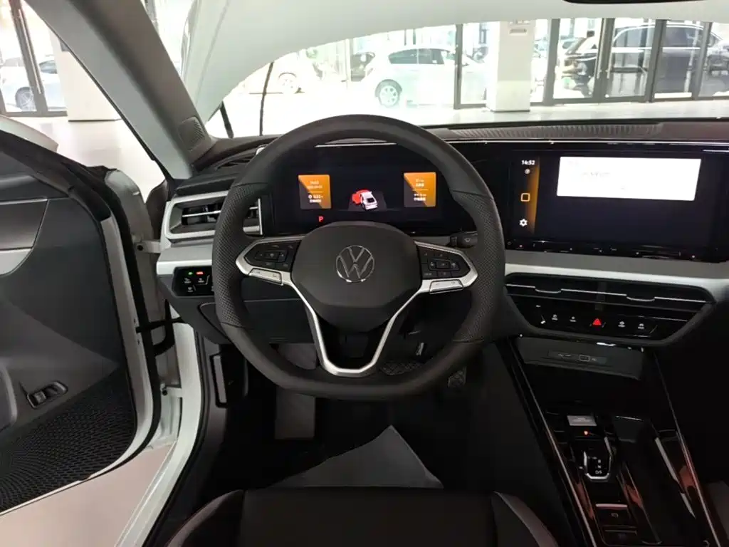 Volkswagen Lamando — миниатюра 11