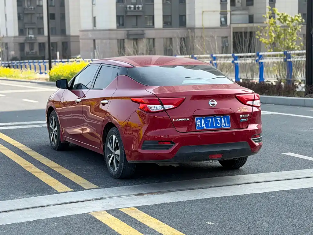Nissan Bluebird 2019 1.6L CVT VI