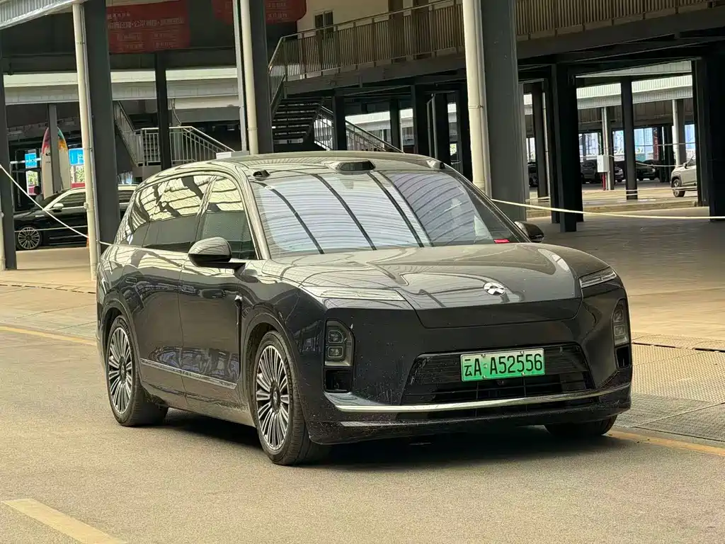 NIO ES8 — миниатюра 3
