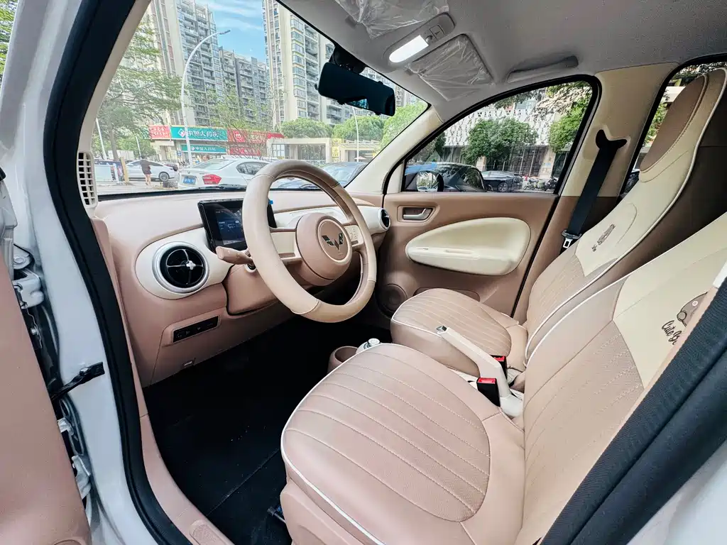 Wuling MINIEV — миниатюра 4