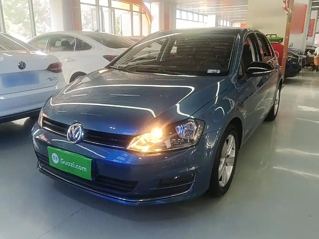 Volkswagen Golf — миниатюра 2