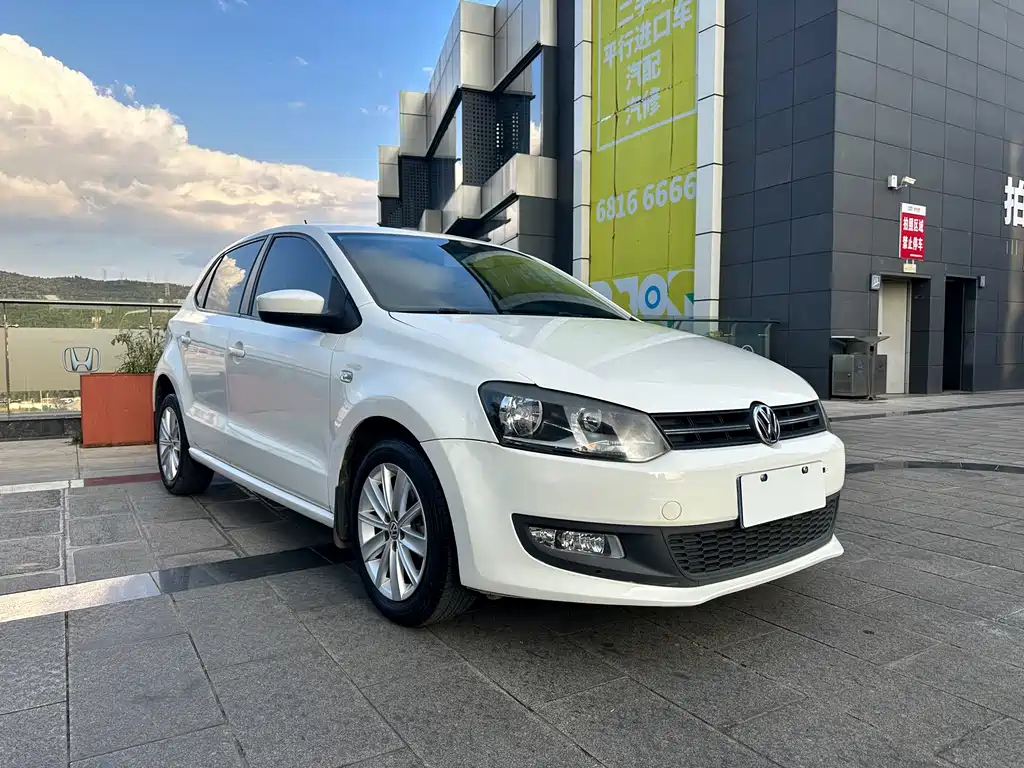 Volkswagen Polo — миниатюра 3