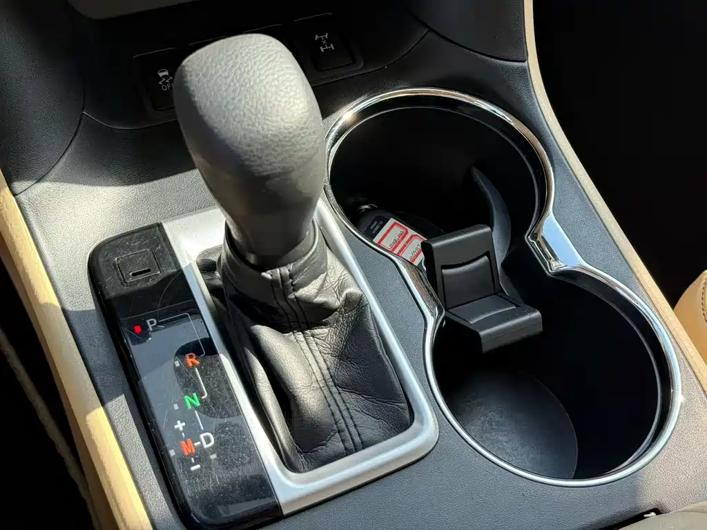 Toyota Highlander — миниатюра 14