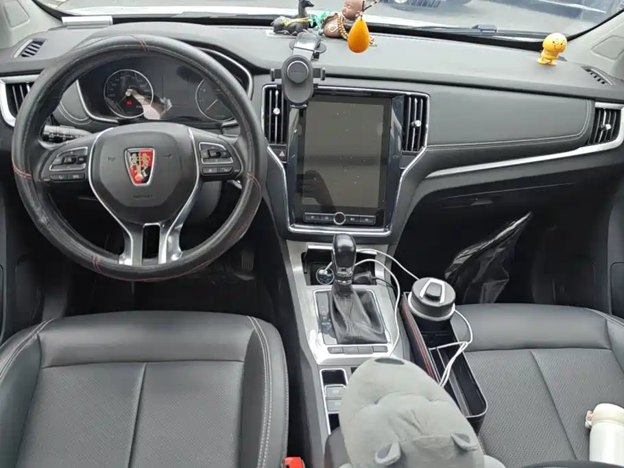 Roewe RX5 — миниатюра 12
