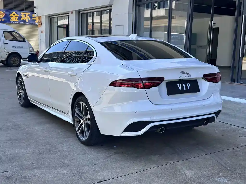 Jaguar XEL — миниатюра 8