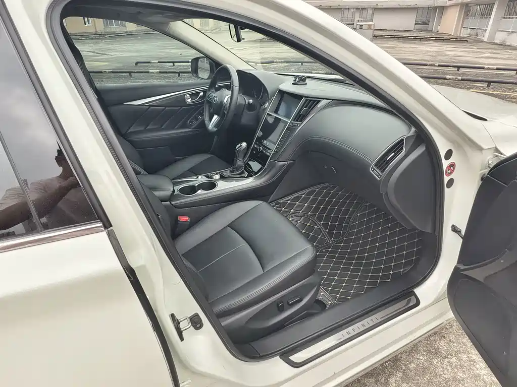 Infiniti Q50L — миниатюра 13