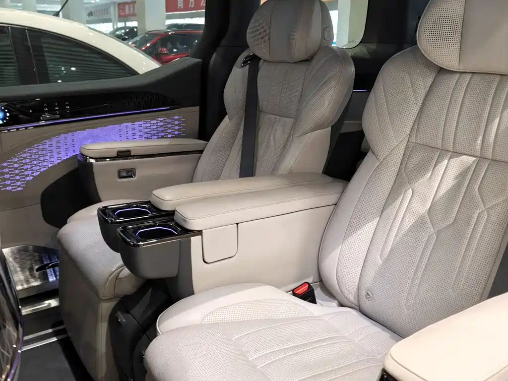 ZEEKR EXTREME KRYPTON 009