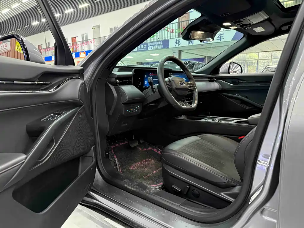Ford Mondeo — миниатюра 5